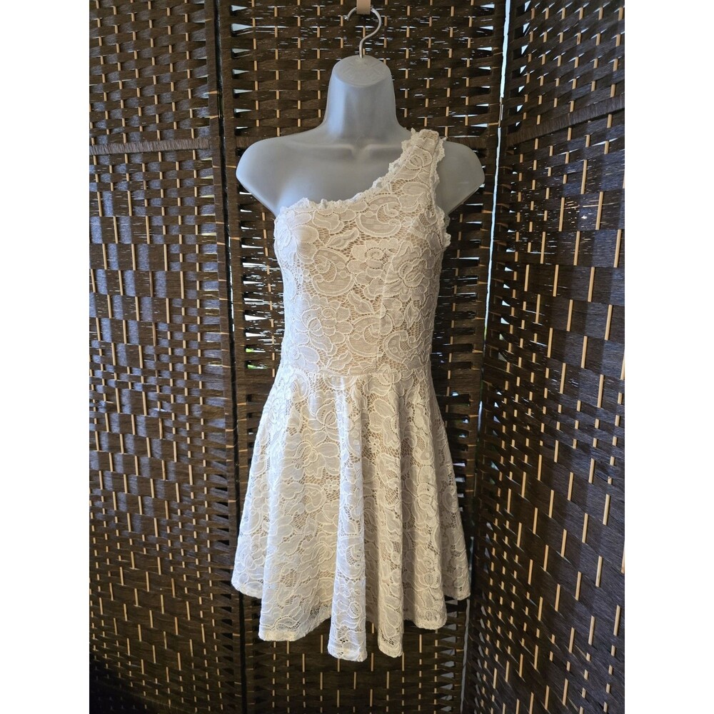 Crystal Doll Ivory Lace One Shoulder Fit & Flare Dress Juniors 5 Flirty Romantic